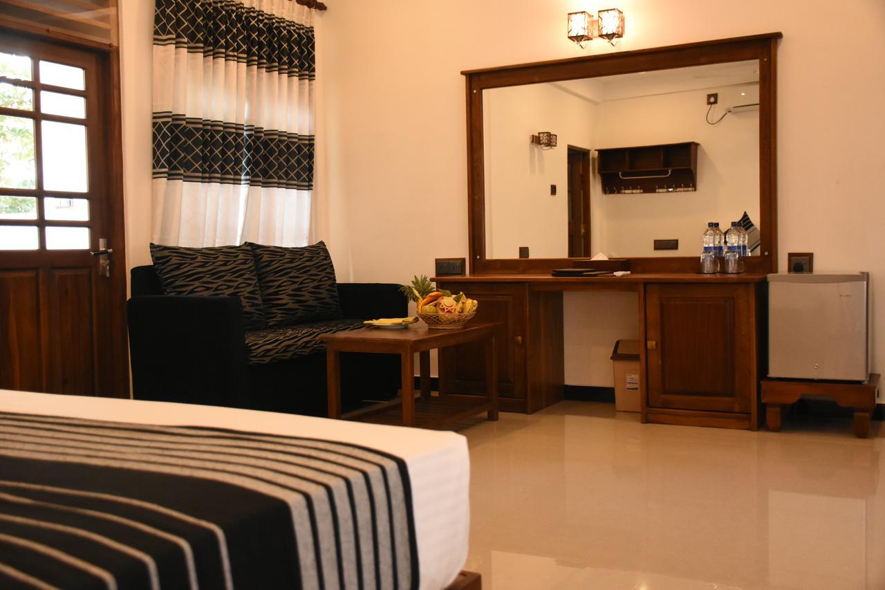 Freedom Village Dambulla Exterior photo