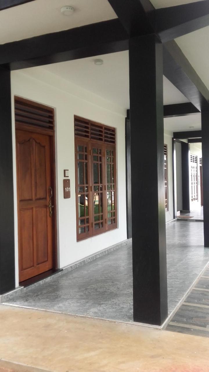 Freedom Village Dambulla Exterior photo